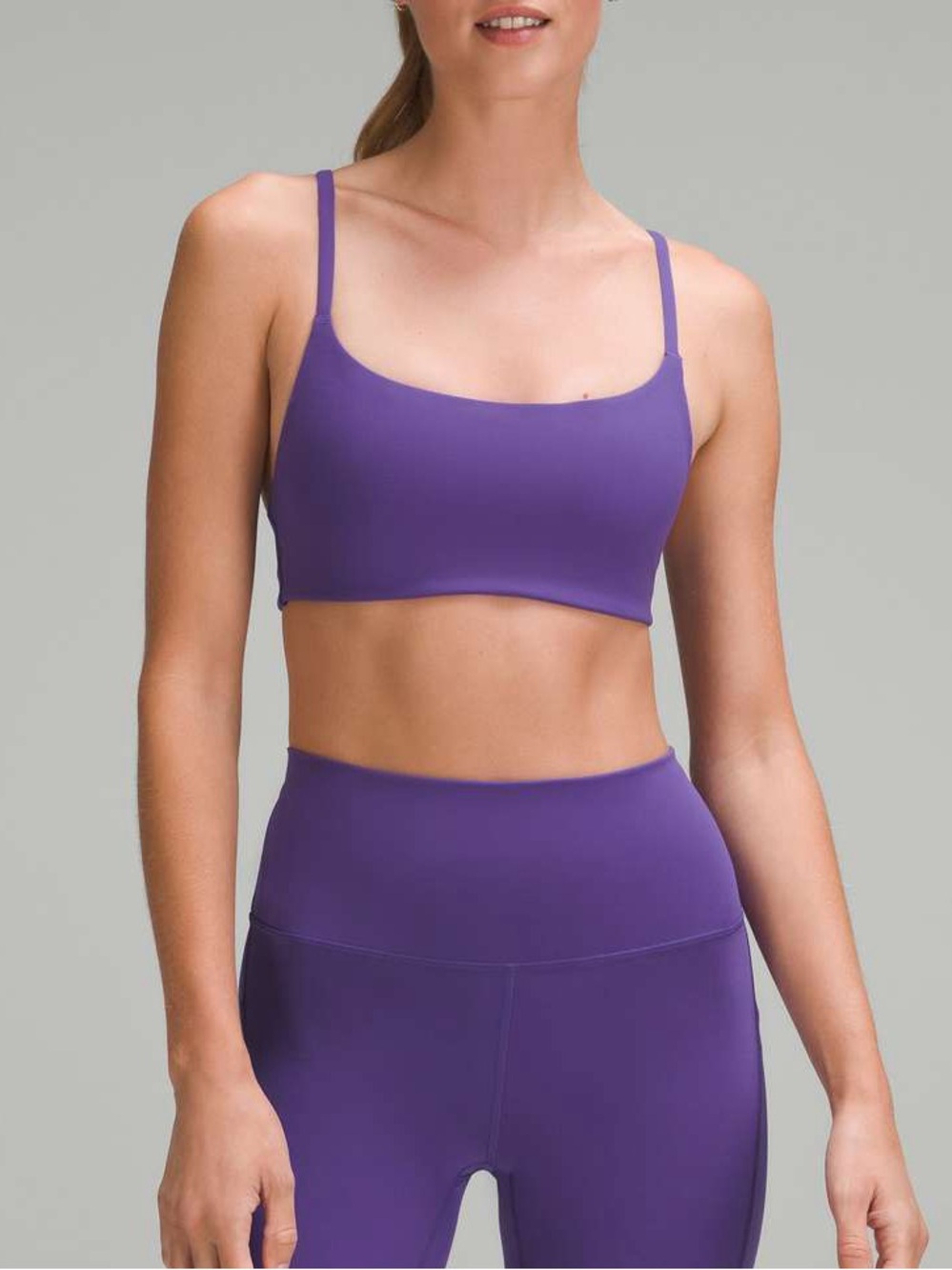 Lululemon Wunder Train Strappy Racerback Bra Size 2 in Petrol Purple